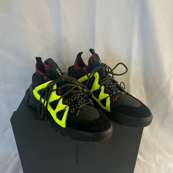 Alexander McQueen oversize sneakers size 9